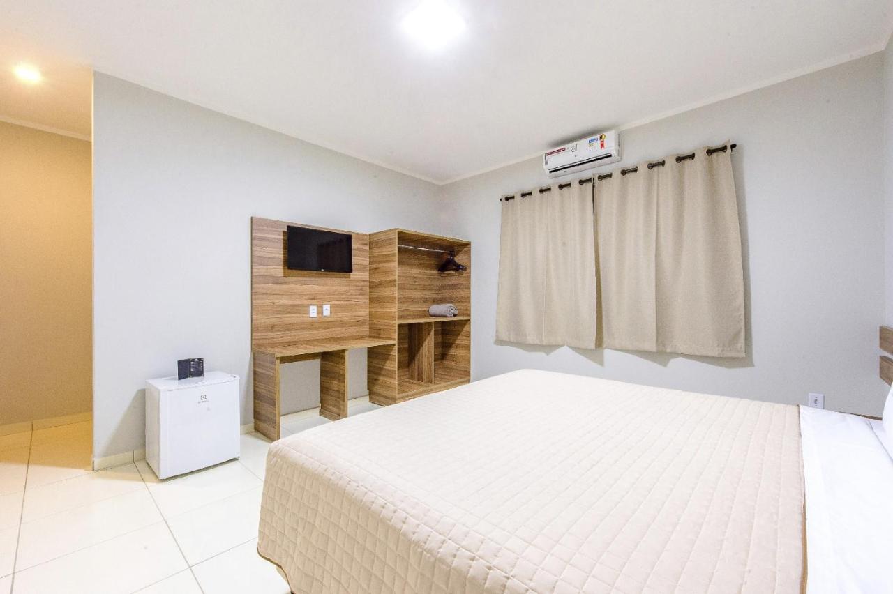Buritama Gabira Hotel מראה חיצוני תמונה